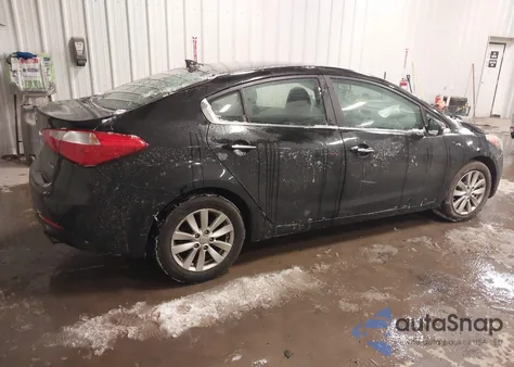 2014 Kia Forte Ex z USA, uszkodzony, nr VIN KNAFX4A84E5199434